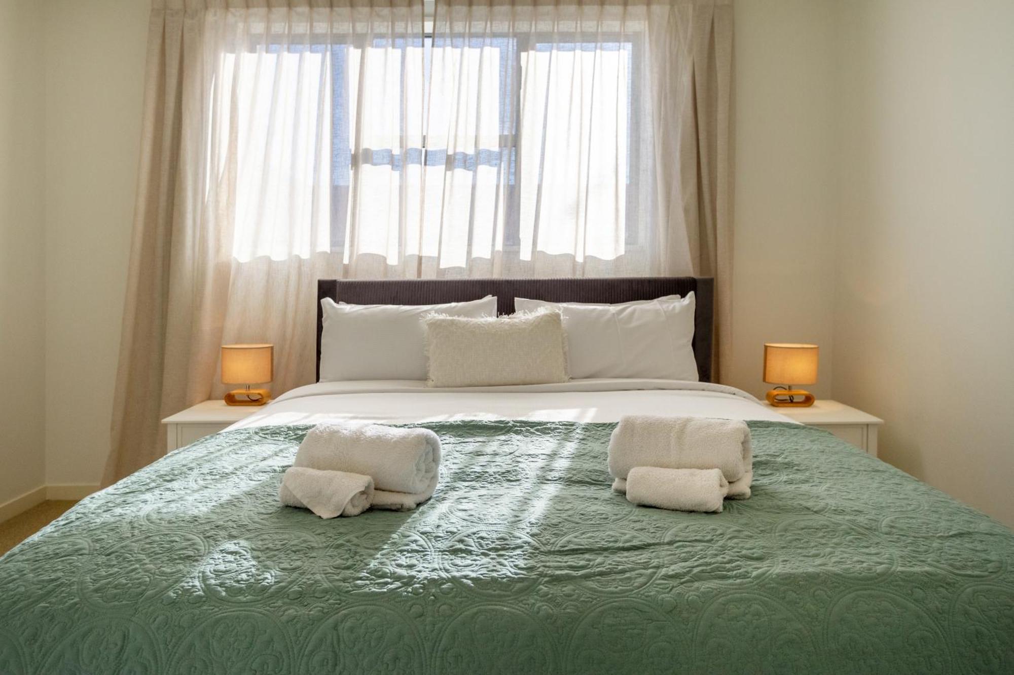 Charming 3 Bedroom Home Near Christchurch City エクステリア 写真